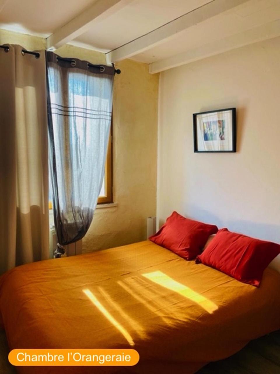 La Maison Bliss Hotel Piolenc Екстериор снимка